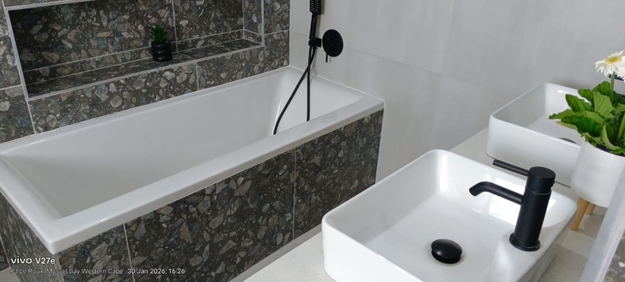 3 Bedroom Property for Sale in Hartenbos Rural Western Cape